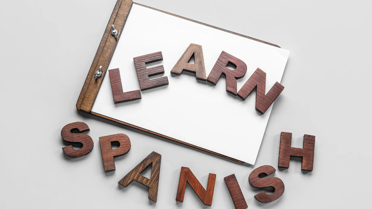 6 Top Career Options & Jobs after Learning Spanish in India